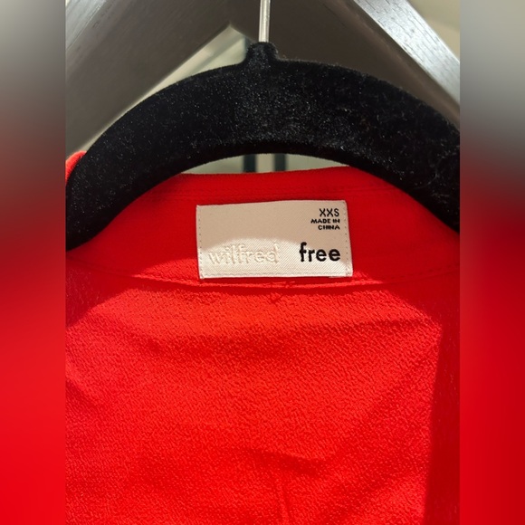 Aritzia Tie Front Blouse - Picture 2 of 4